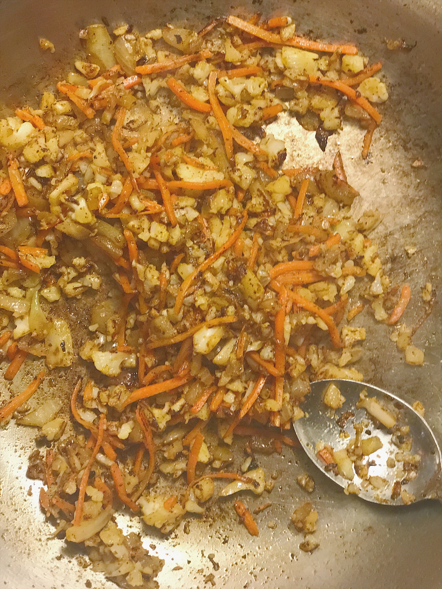 C89F9003-A418-4384-9548-A99D6985E6EF